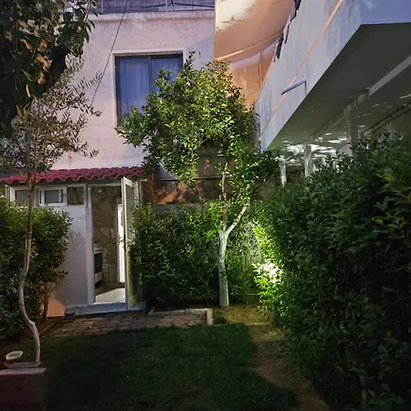 Garden View ساراندا
